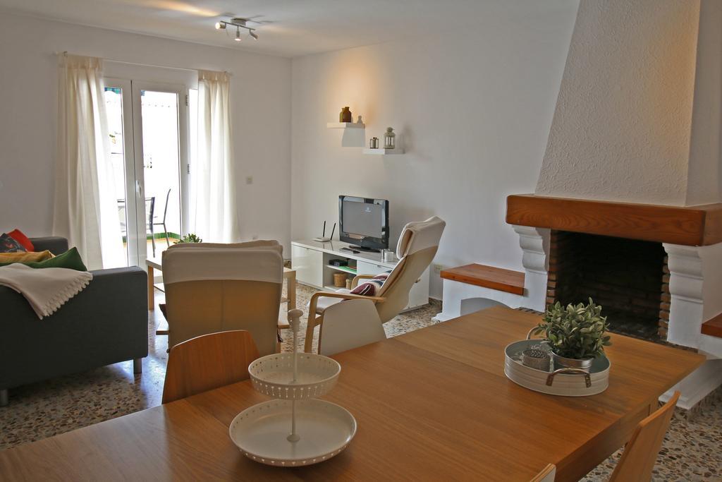 Andaluz Apartments - Algarrobo Nerja Kültér fotó